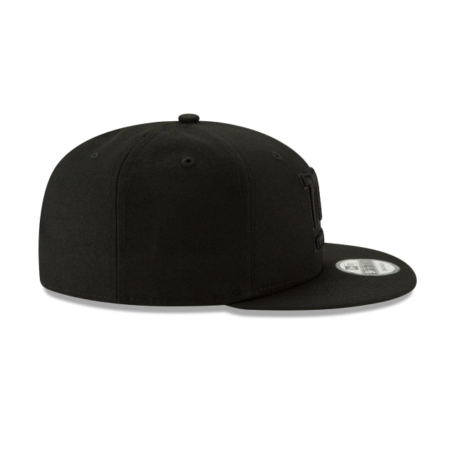 New York Giants Basic Black On Black 9FIFTY Snapback Hat