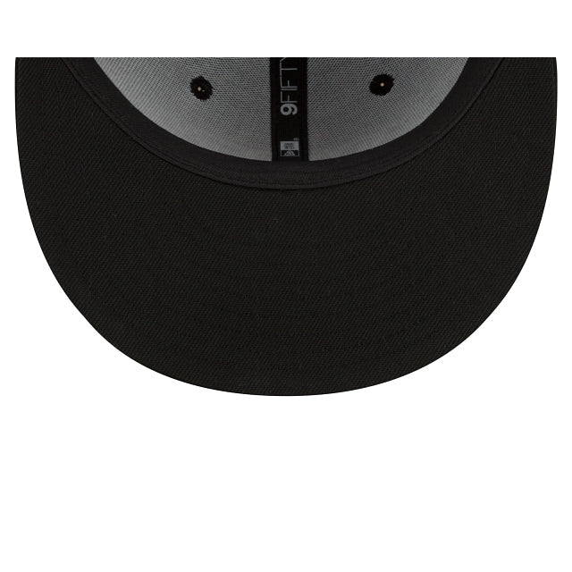 Washington Commanders Black On Black 9FIFTY Snapback Hat