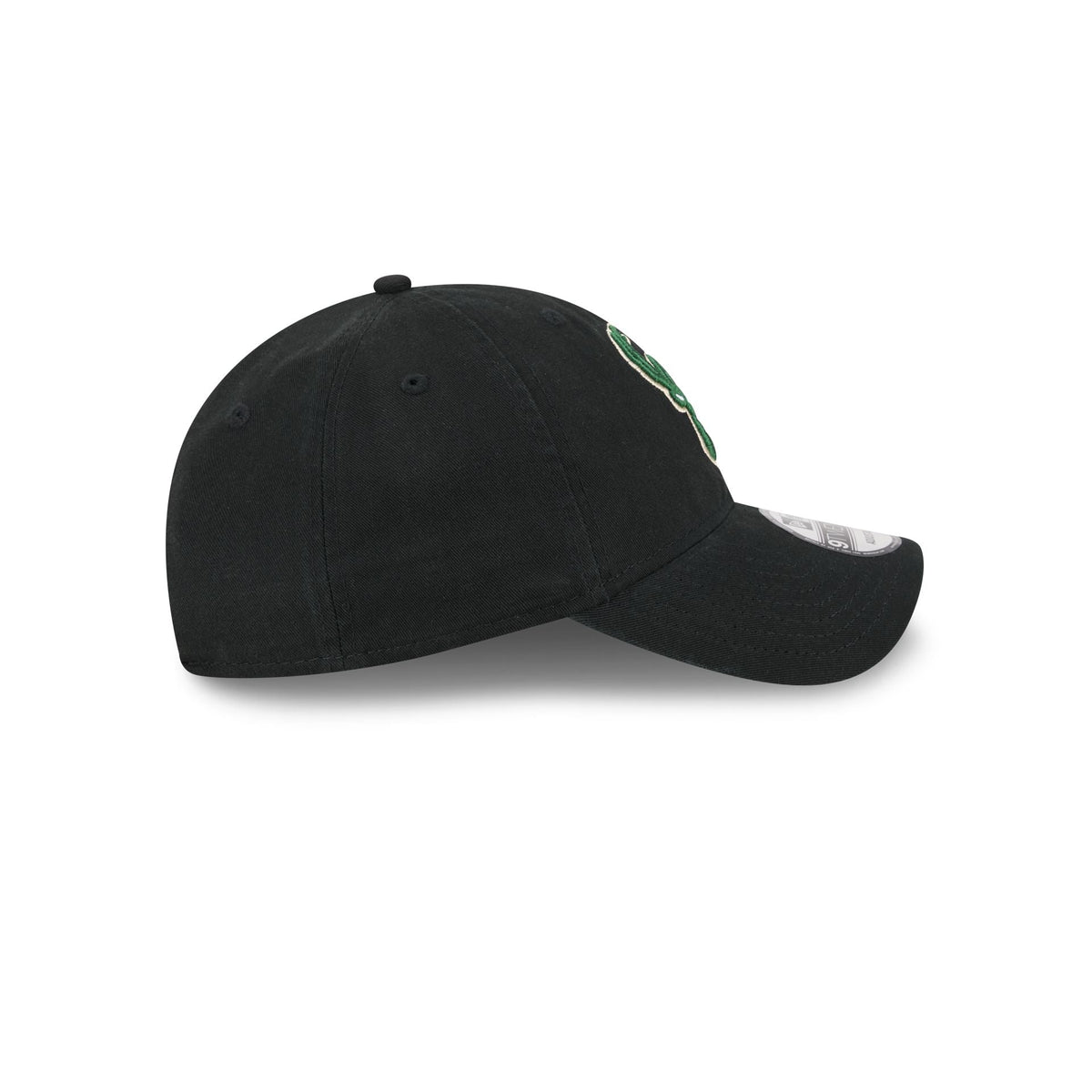 Milwaukee Bucks Black 9TWENTY Adjustable Hat