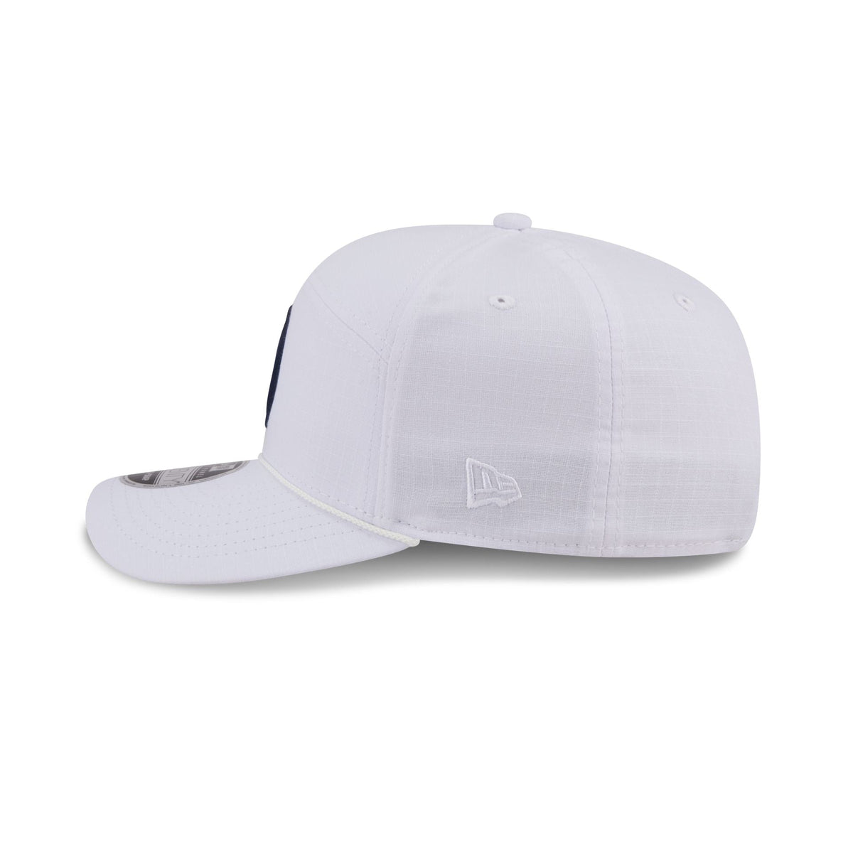 New York Yankees Circle Logo White Split Panel 9SEVENTY Stretch-Snap Hat