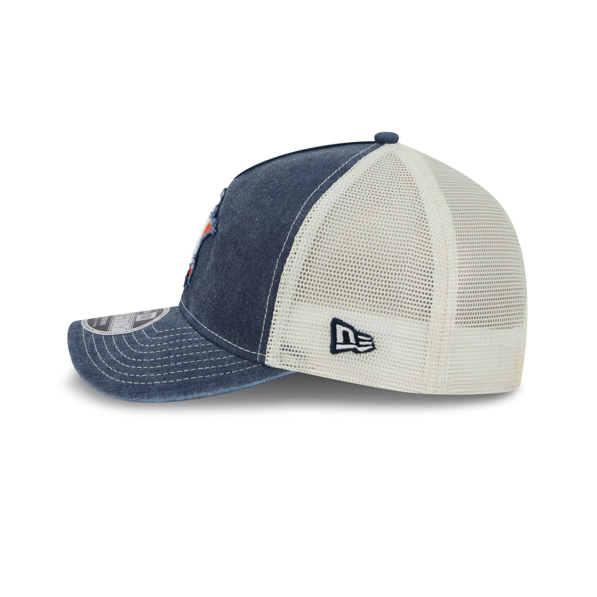 Houston Astros Frayed Logo 9FORTY M-Crown A-Frame Trucker Hat